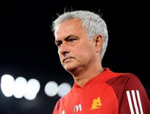Jose Mourinho eski takımına geri dönmek istiyor