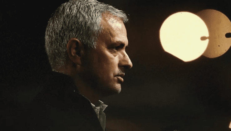 Jose Mourinho Fenerbahçeli taraftarlarla Kadıköy’de buluşacak