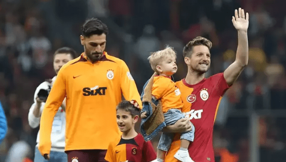 Galatasaray’ın yıldızı Dries Mertens’ten şaşırtan itiraf: Mauro Icardi ile bir anlaşma yaptık