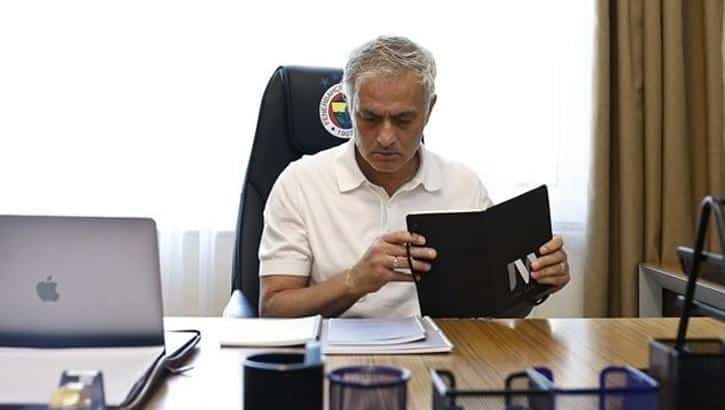 Jose Mourinho’lu Fenerbahçe’nin ne zaman top başı yapacağı belli oldu