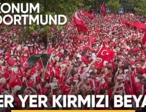 Türkiye – Portekiz maçı öncesinde Dortmund sokakları kırmızı beyaz