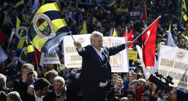 Fenerbahçe’de Aziz Yıldırım’dan Jose Mourinho itirafı! ‘Hepsini ben yaptım’