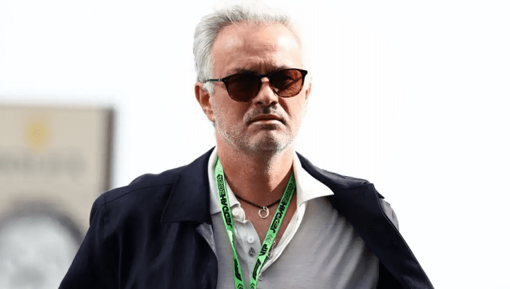 Jose Mourinho’nun istediği dünyaca ünlü futbolcu ortaya çıktı