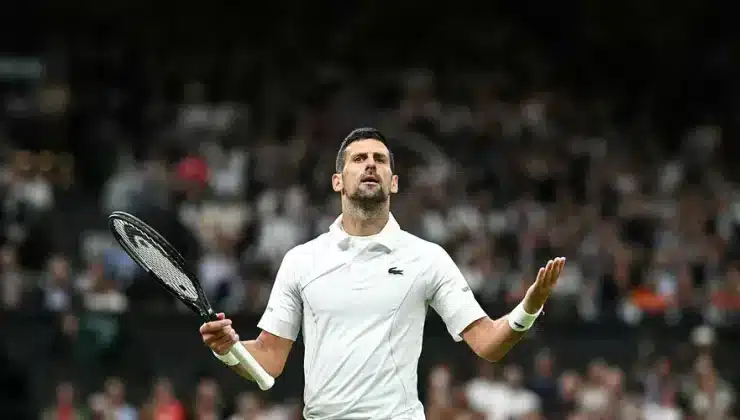 Ünlü Sırp tenisçi Djokovic, maça çıkmadan yarı final gördü