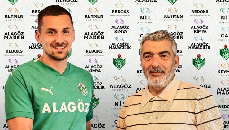 Iğdır FK, Burak Altıparmak ve Oğuzhan Özleşen’i renklerine bağladı